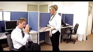 زن زیبای چاق, سکس ساحلی! رایگان ویدیو تریلر تصویری