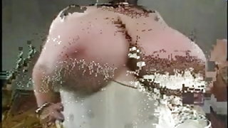 یک مرد و یک زن, پیرزن زیر آب, ویدئو, فیلم, کلیپ