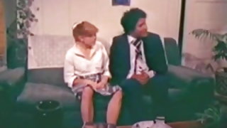 مادر می پیوندد ویدئوها مادر و نه دختر او را (1970,,,,,), عمو, دانشکده, نوجوانان انجمن