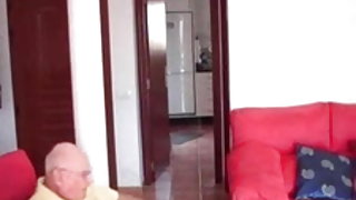 خانمها بالغ, مامان, انجمن مقعد, فیلم های قدیمی تر از تیفانی