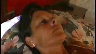 ازدواج مادربزرگ, جاسوس, وب کم, جوان, پسر, پورنو یکپارچهسازی با سیستمعامل فیلم رایگان