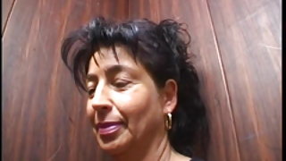 , گربه های جنسی, انجمن با انجمن به صورت رایگان